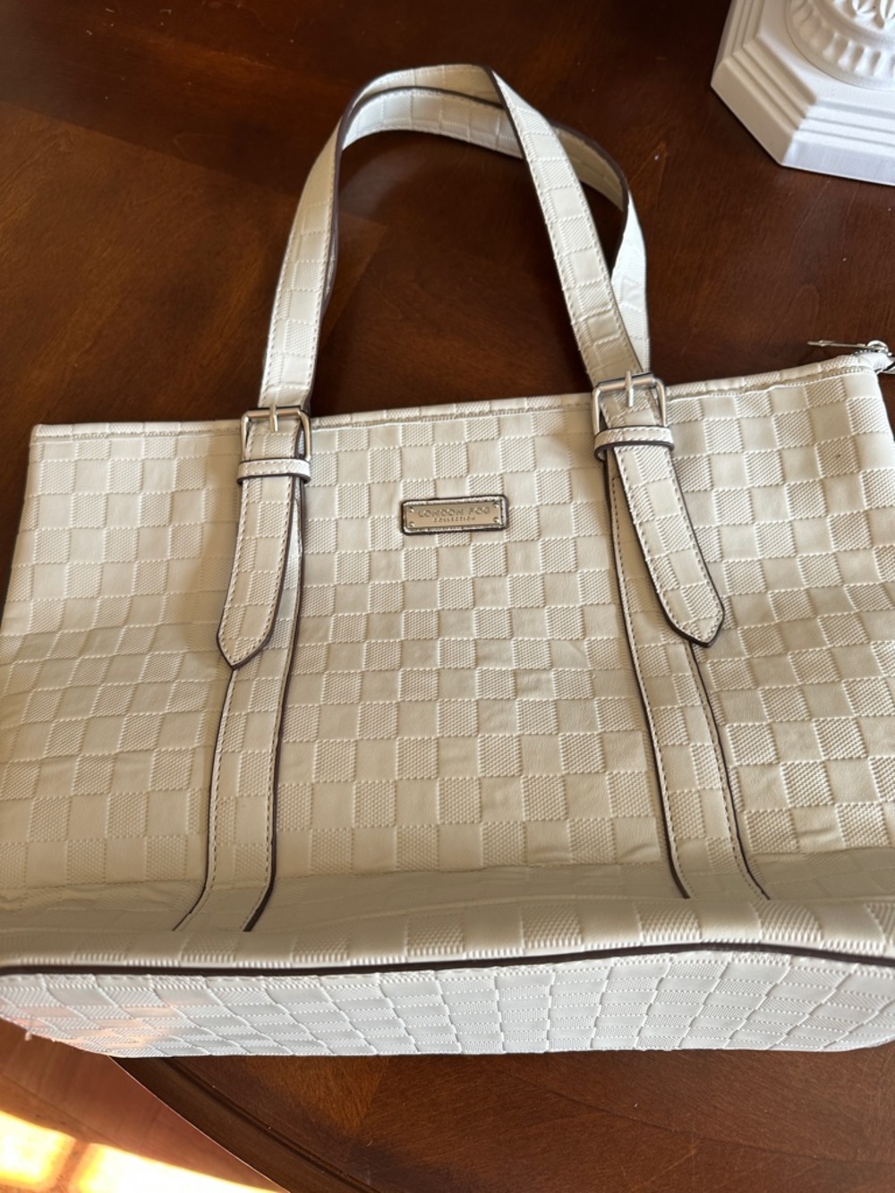 London Fog Cream Check-Texture Tote